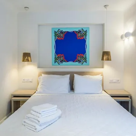 The Mykonist Seaside Villas & Suites Ornos By Amaris Casa vacanze